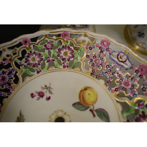 530 - A pair of Meissen porcelain oval comports, with pierced, painted and gilt decoration, No 6, 29.5 cm ... 