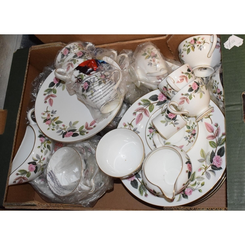 609 - A Wedgwood Hathaway Rose pattern tea, dinner and coffee service (2 boxes)