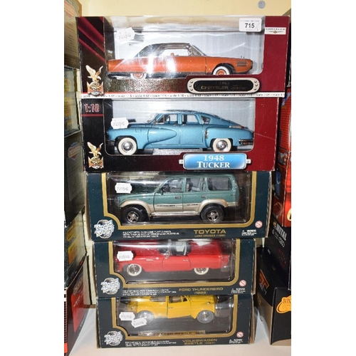 715 - A Road Signature 1:18 die-cast model 1948 Tucker, and four others, all boxed (5)