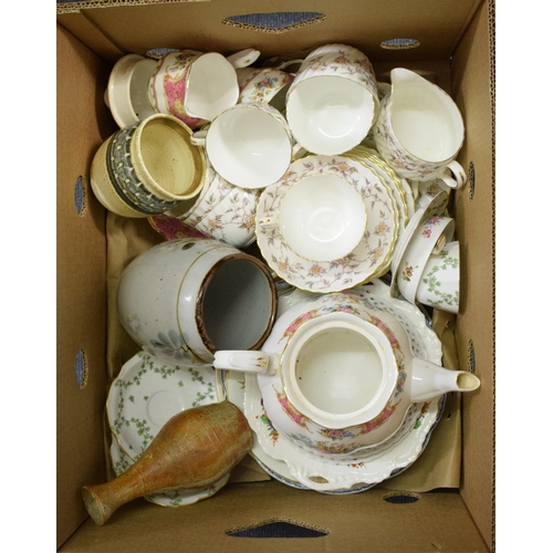 337 - A Minton Suzanne pattern part tea service, other ceramics and glassware (2 boxes)