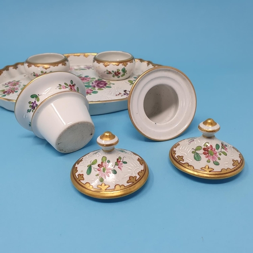 196 - A Sampson porcelain inkstand, decorated flowers, highlighted in gilt, 23 cm wide, removal cost A