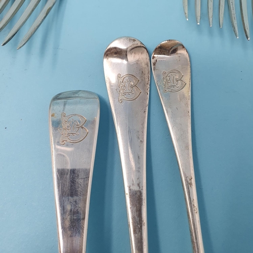 298 - A Victorian old English pattern part service of silver cutlery, comprising five table spoons, six ta... 