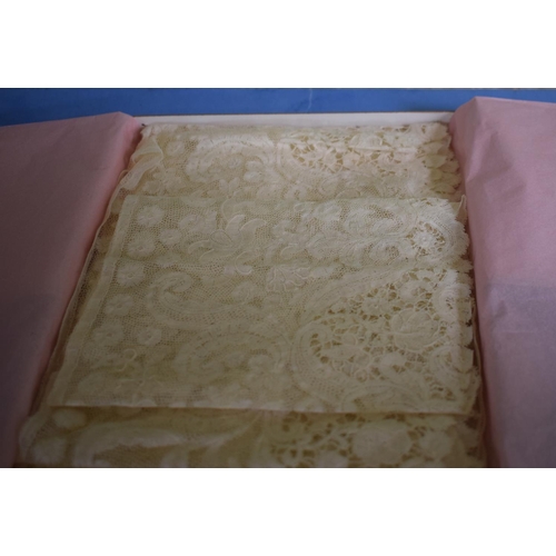 316 - Assorted lace in a box Miss Herbert, English Lace Manufacturer to the Queen, Exeter, another box, Mi... 