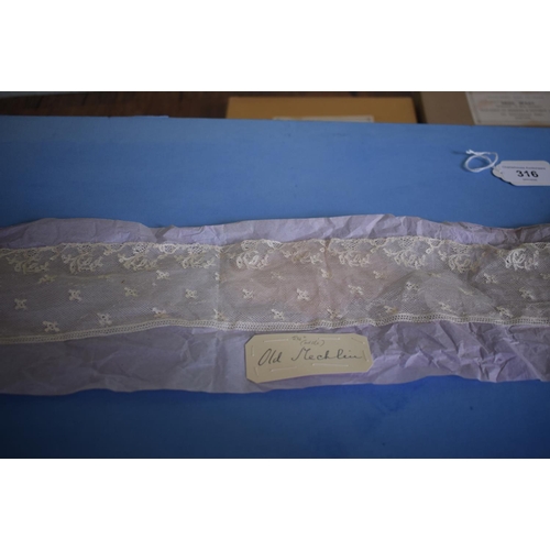 316 - Assorted lace in a box Miss Herbert, English Lace Manufacturer to the Queen, Exeter, another box, Mi... 