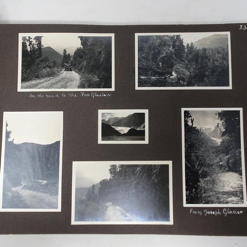 322 - A photograph and scrap album, Australia-New Zealand, January-April 1927