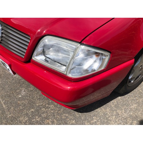 54 - A 1995 Mercedes-Benz 280SL
Registration number M642 TMG
V5C
MOT expires February 2021
Red with a cha... 