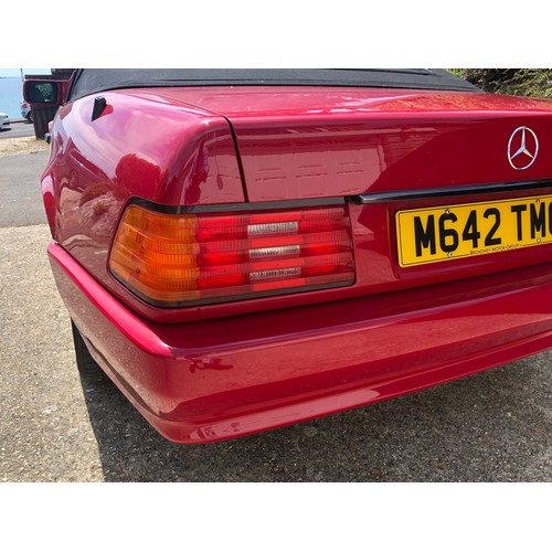 54 - A 1995 Mercedes-Benz 280SL
Registration number M642 TMG
V5C
MOT expires February 2021
Red with a cha... 