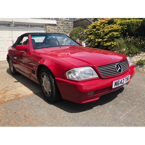 54 - A 1995 Mercedes-Benz 280SL
Registration number M642 TMG
V5C
MOT expires February 2021
Red with a cha... 