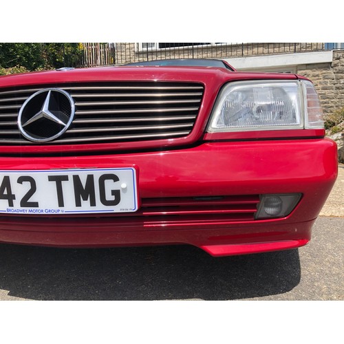 54 - A 1995 Mercedes-Benz 280SL
Registration number M642 TMG
V5C
MOT expires February 2021
Red with a cha... 