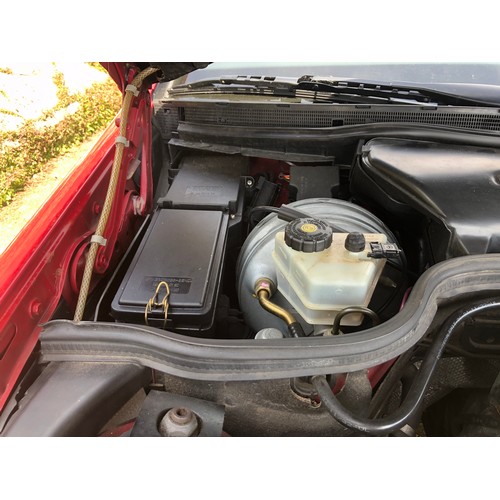 54 - A 1995 Mercedes-Benz 280SL
Registration number M642 TMG
V5C
MOT expires February 2021
Red with a cha... 