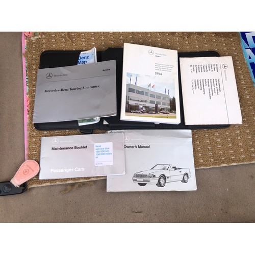 54 - A 1995 Mercedes-Benz 280SL
Registration number M642 TMG
V5C
MOT expires February 2021
Red with a cha... 