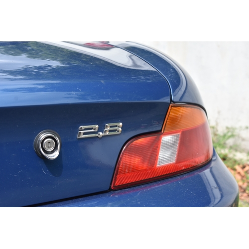 59 - A 1999 BMW Z3 Roadster 2.8
Registration number T239 VVX
Chassis number WBADM32000LE92600
Engine numb... 