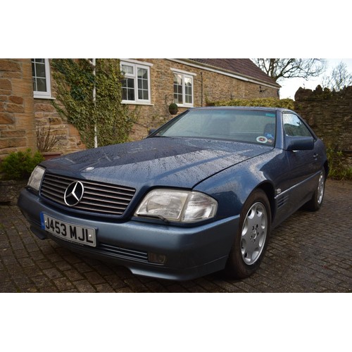 61 - A 1991 Mercedes Benz 300SL
Registration number J453 MJL
Chassis number WDB1290602F032897
V5C
MOT exp... 