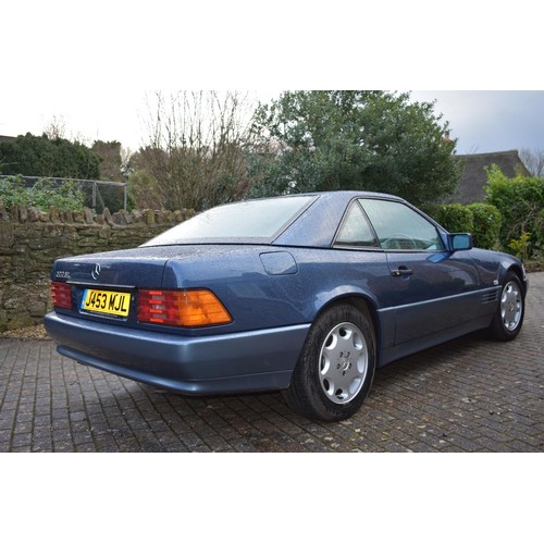 61 - A 1991 Mercedes Benz 300SL
Registration number J453 MJL
Chassis number WDB1290602F032897
V5C
MOT exp... 