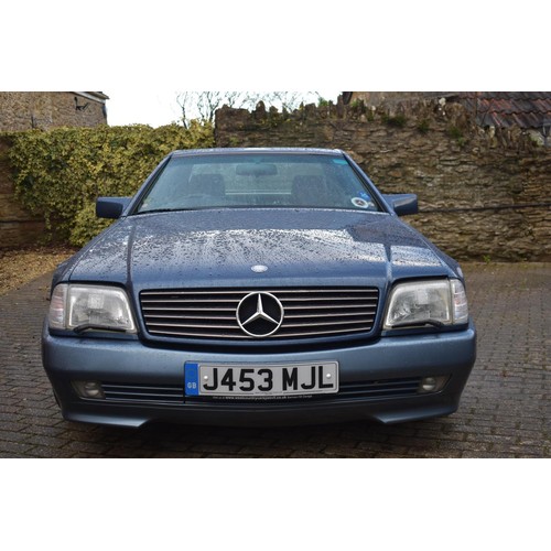 61 - A 1991 Mercedes Benz 300SL
Registration number J453 MJL
Chassis number WDB1290602F032897
V5C
MOT exp... 