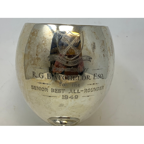 20 - A silver trophy goblet, inscribed and dated 1949, London 1934, 9.2 ozt, 18.5 cm high