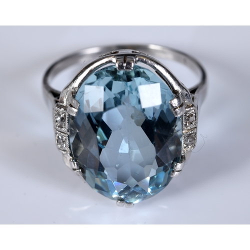 174 - A white coloured metal, aquamarine and diamond cocktail ring, approx. ring size M