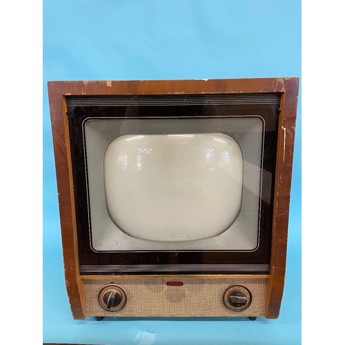 10 - A vintage PYE television, 48 cm wide, and a Murphy television, 46 cm wide (2)