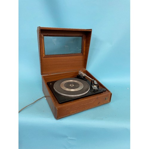 32 - A 1960's Teppaz tourist portable record player, and seven other record players (8)