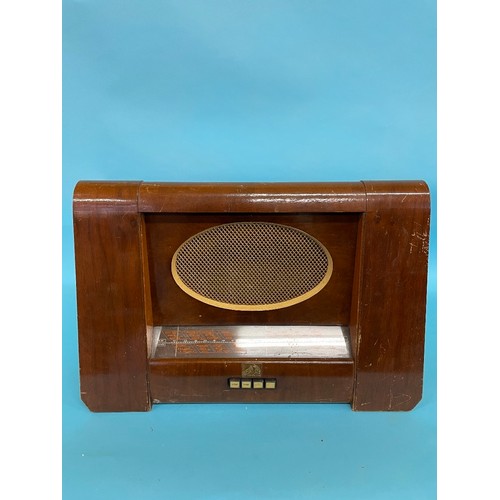 26 - An American Bakelite radio, and nine other radios (10)