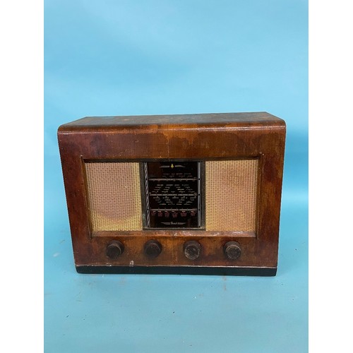 78 - A Bush radio and nine others (10)