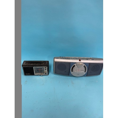 62 - A Roberts R606-NB portable radio, various other portable radios and other items (qty)