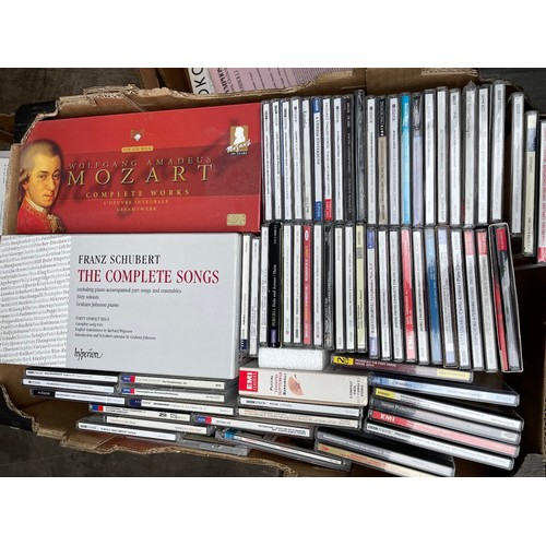 101 - A collection of classical LPs and CDs (16 boxes)