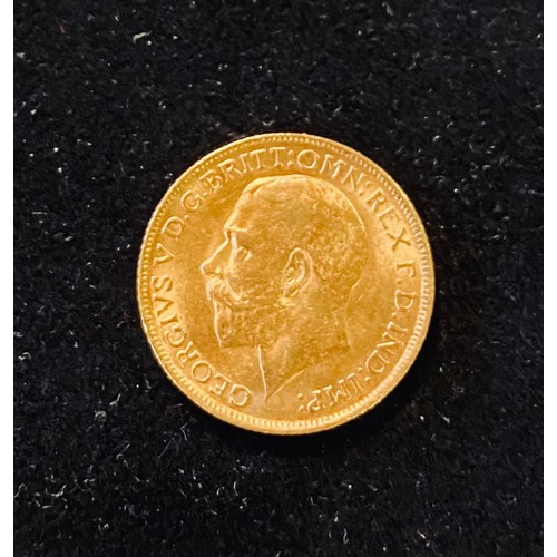 116 - A George V sovereign, 1911