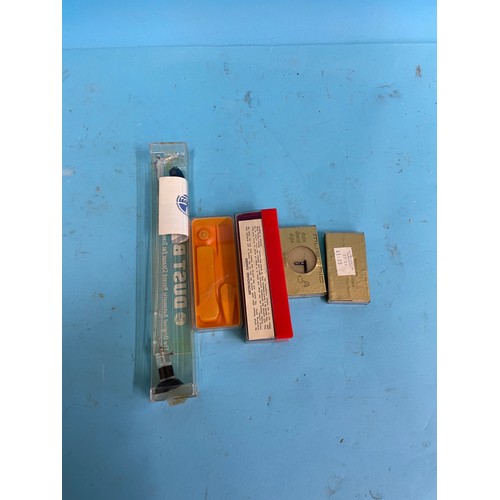 103 - A Ferguson 206STA record player and speakers, and various audio equipment (qty)