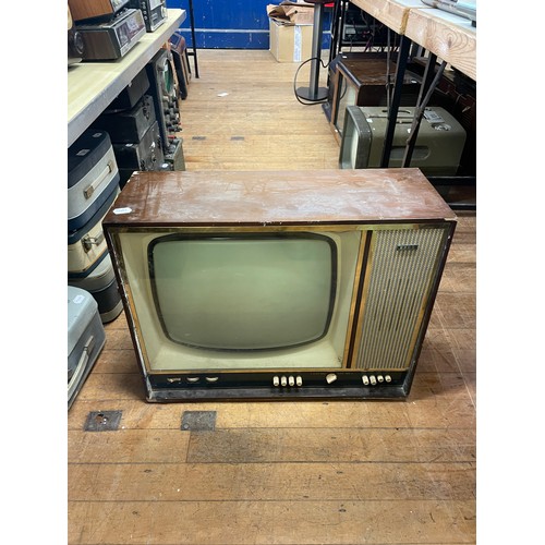 11 - A vintage Stella television, 51 cm wide, an Ekco television, 67 cm wide (2)