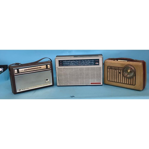 82 - A Bush portable radio, type VTR130C and ten other radios (11)