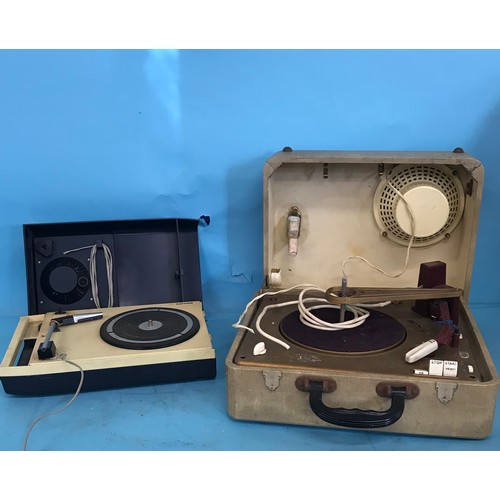 88 - A Philips home entertainment system, type 9 TC2100/05R and other items (7)