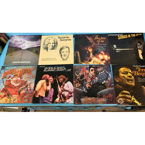 104 - Assorted 33 rpm records, including David Bowie Hunky Dory, Space Oddity (lacks poster), Elton John G... 