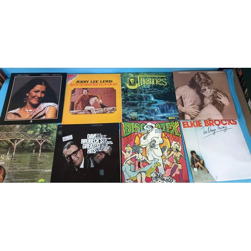 104 - Assorted 33 rpm records, including David Bowie Hunky Dory, Space Oddity (lacks poster), Elton John G... 