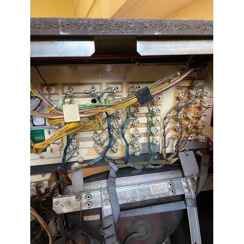 64 - A Cash Inferno fruit machine