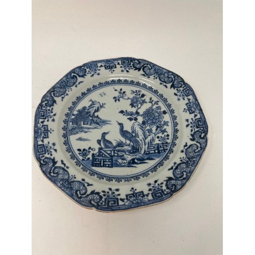 654 - A set of five 19th century Chinese plates, decorated birds, flowers and foliage and underglaze blue,... 