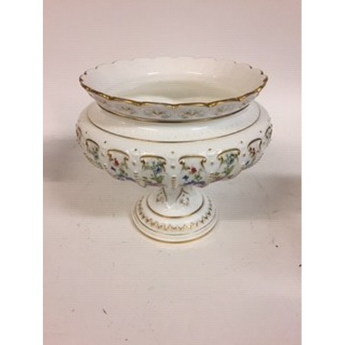 610 - A late 19th century Royal Worcester bowl, raised on round foot, decorated flowers, date mark for 189... 