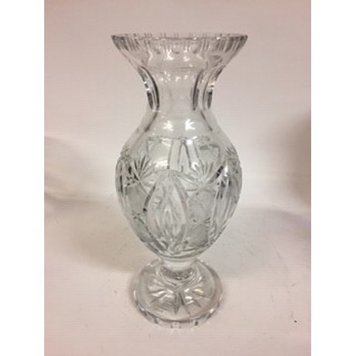 607 - A Mary Gregory style blue glass jug, 18 cm high, an opaque glass vase, painted flowers, 35 cm high, ... 