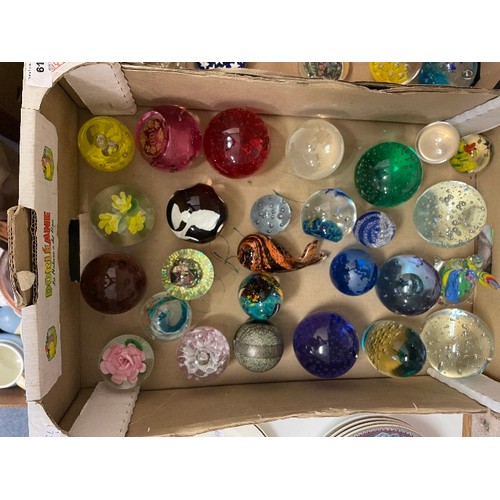 616 - A novelty glass paperweight, in the form of a whale and 100 other glass and novelty paperweights (5 ... 