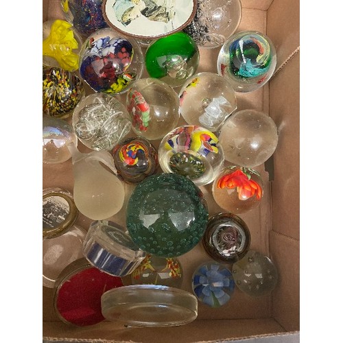 616 - A novelty glass paperweight, in the form of a whale and 100 other glass and novelty paperweights (5 ... 