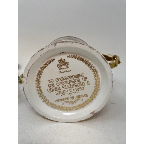 619 - Five Royal Worcester cabinet plates, a pair of glass decanters, and various other ceramics (box)