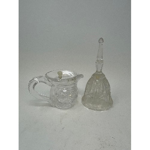 629 - A modern two bottle tantalus, a oak tray, various glassware ware (box)