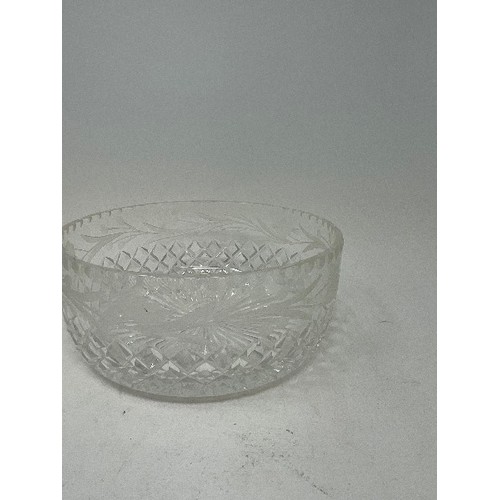 629 - A modern two bottle tantalus, a oak tray, various glassware ware (box)