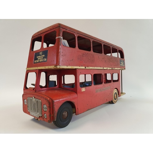 340 - A Tri-ang railways tinplate London bus