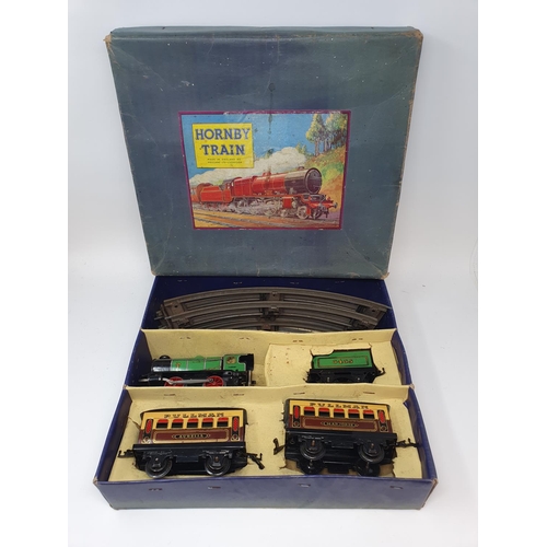 322 - A Hornby M1 Passenger train set, (boxed)