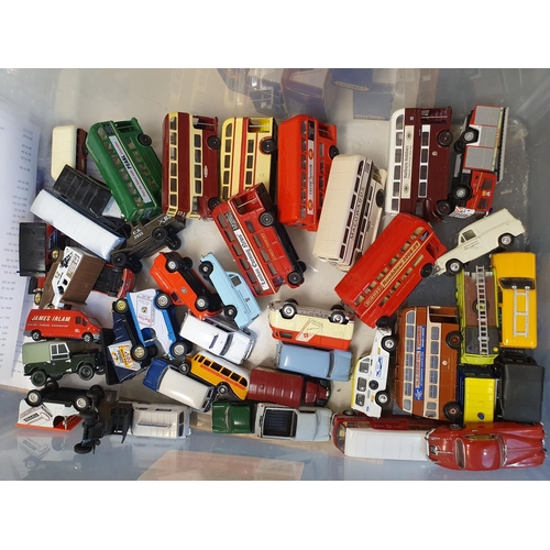 332 - An Oxford die-cast promotional van Fotorama, and 22 others, all boxed, and various unboxed die-cast ... 