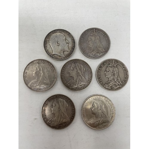 64 - A Queen Victoria crown, 1897, and six other crowns (7)