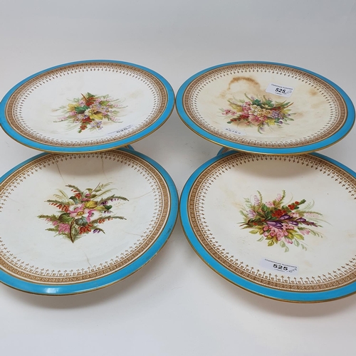 525 - A Royal Worcester dessert service, having five tazzi and nine plates, 23 cm diameter (14)...