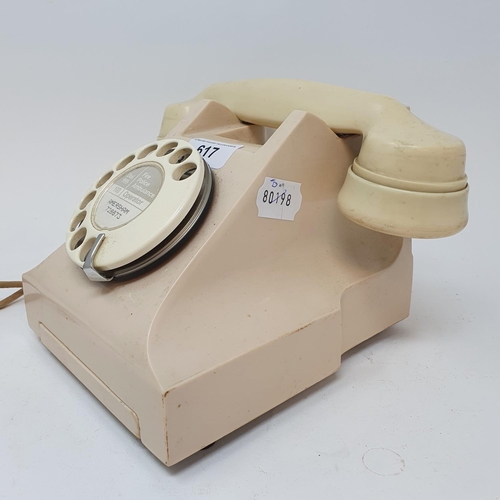 617 - A 300 style dial ivory telephone