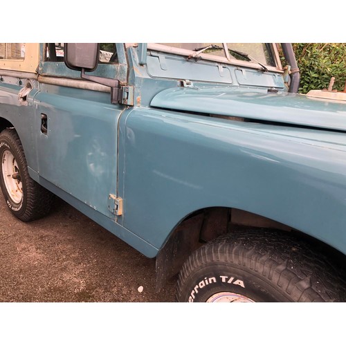 20 - 1981 Land Rover 88 Series III
Registration number KAN 404W
Blue with a white roof
2,286 cc petrol
Bo... 
